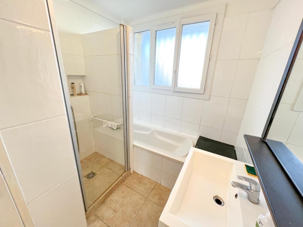 Appartement En Bord De Mer Tolón Exterior foto